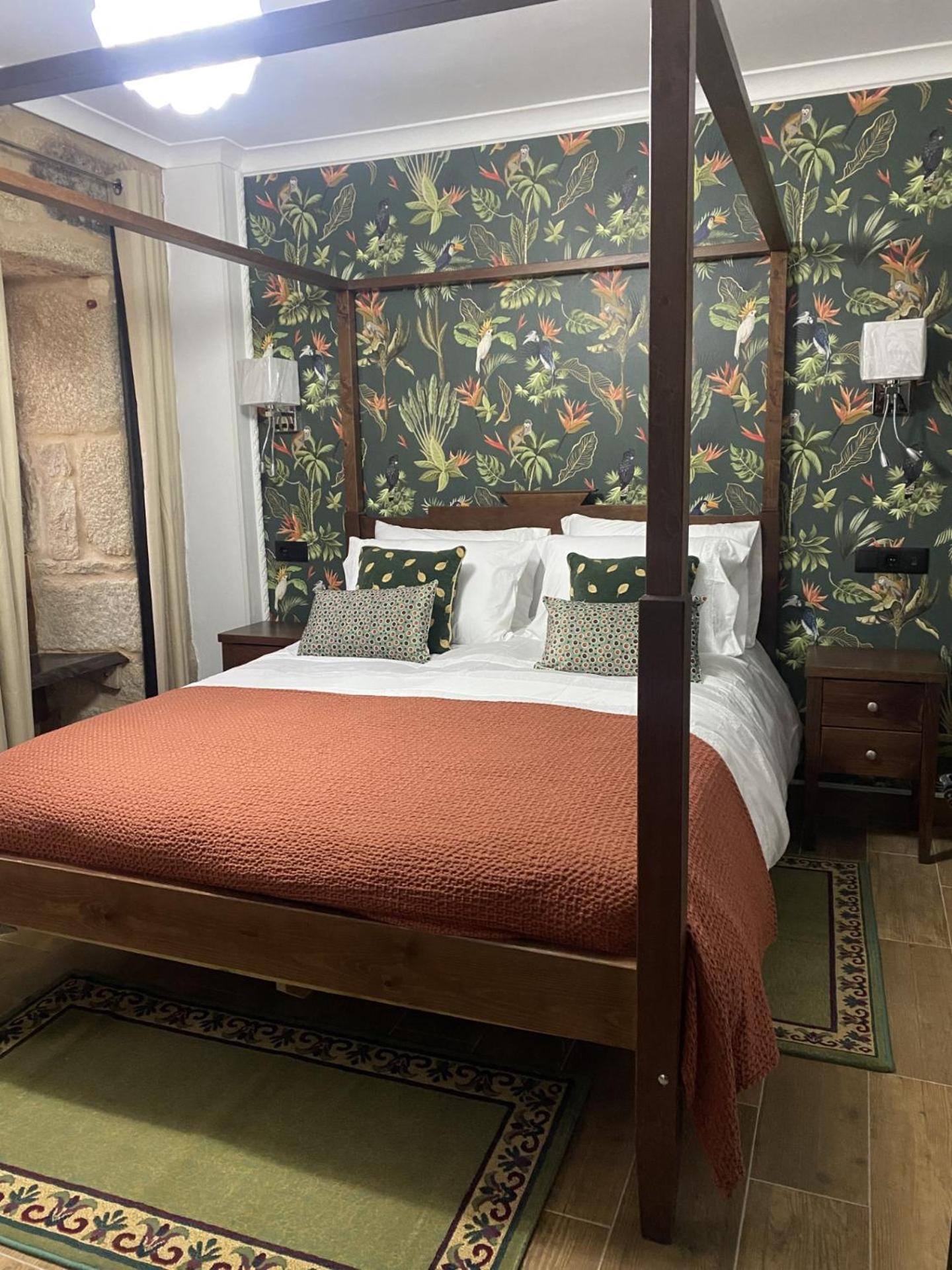Bed and Breakfast Os Fentos Понтеведра Экстерьер фото