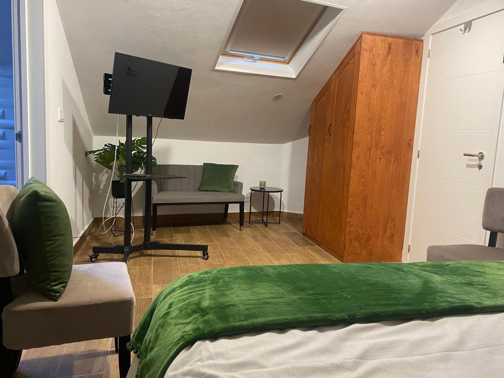 Bed and Breakfast Os Fentos Понтеведра Экстерьер фото